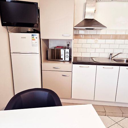 Flatpolis Brussels Airport Budget Diegem Bagian luar foto