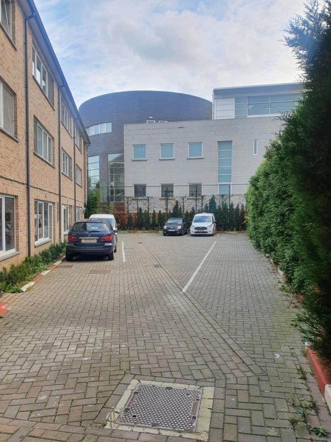 Flatpolis Brussels Airport Budget Diegem Bagian luar foto